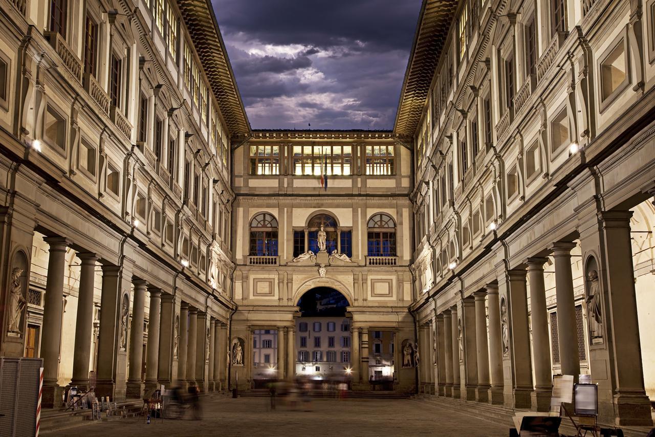 Italian Experience-Suite Medici Loft 8 Флоренция Экстерьер фото